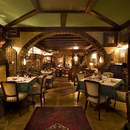 Geppetto アパートホテル 4*