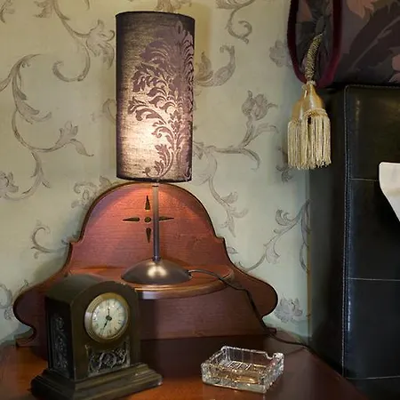 Geppetto アパートホテル