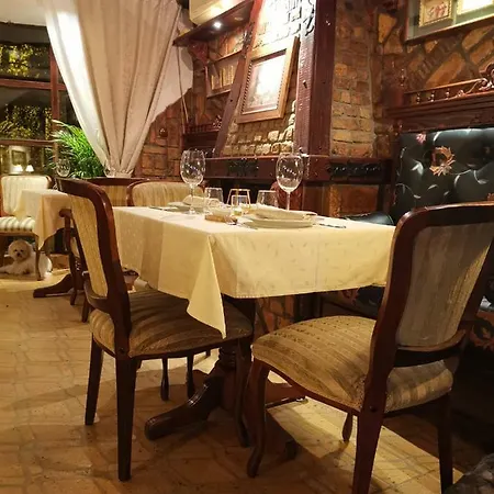 Geppetto 4*